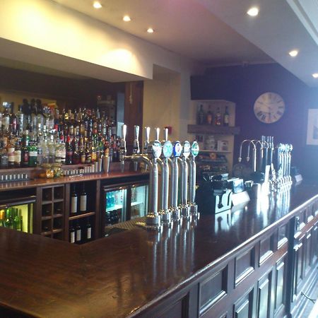 Thomas Arms Hotel Llanelli Luaran gambar