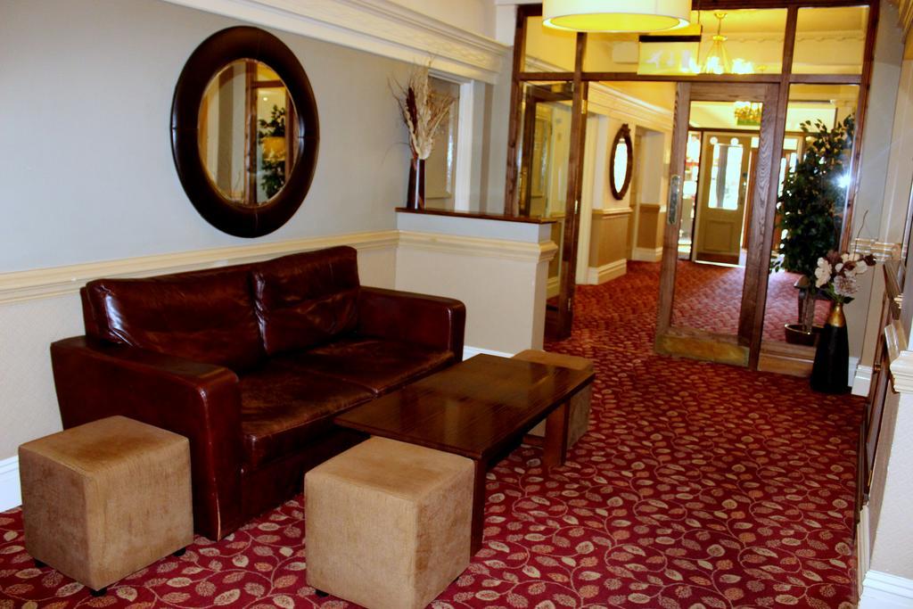 Thomas Arms Hotel Llanelli Luaran gambar