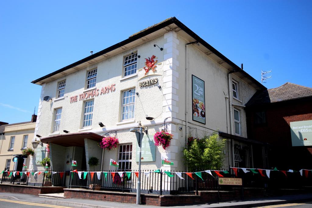 Thomas Arms Hotel Llanelli Luaran gambar